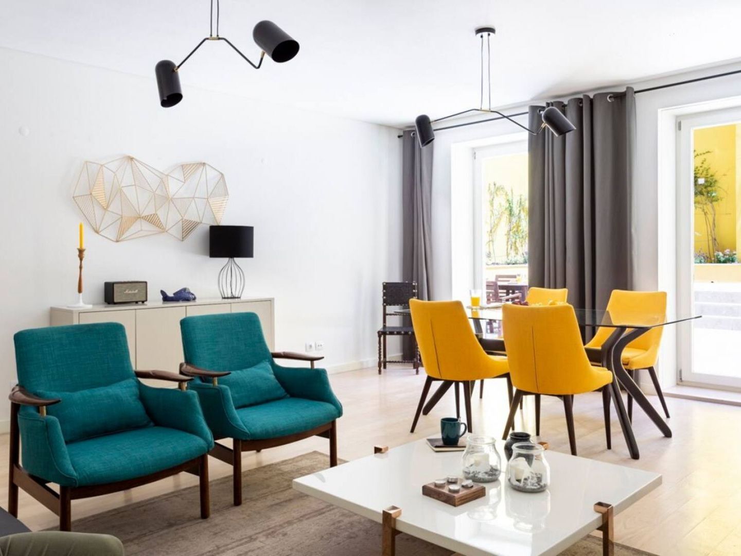 Lisboa Altido Bright And Elegant 1Br Home With Workspace And Huge Terrace In Pena, Close By Viewpoint المظهر الخارجي الصورة