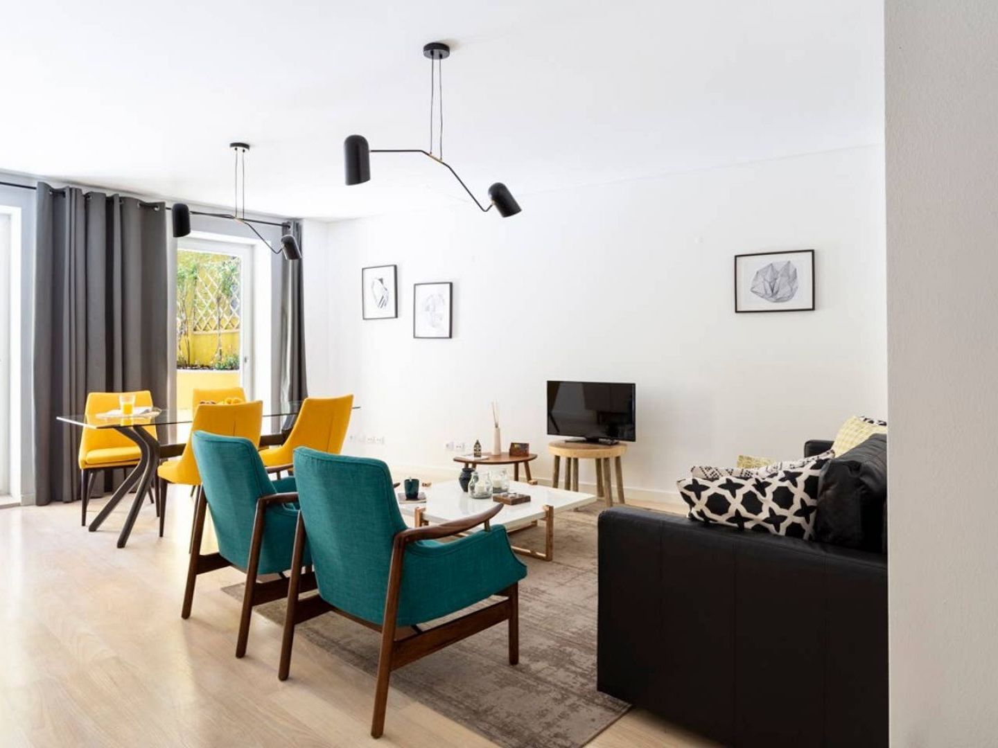 Lisboa Altido Bright And Elegant 1Br Home With Workspace And Huge Terrace In Pena, Close By Viewpoint المظهر الخارجي الصورة
