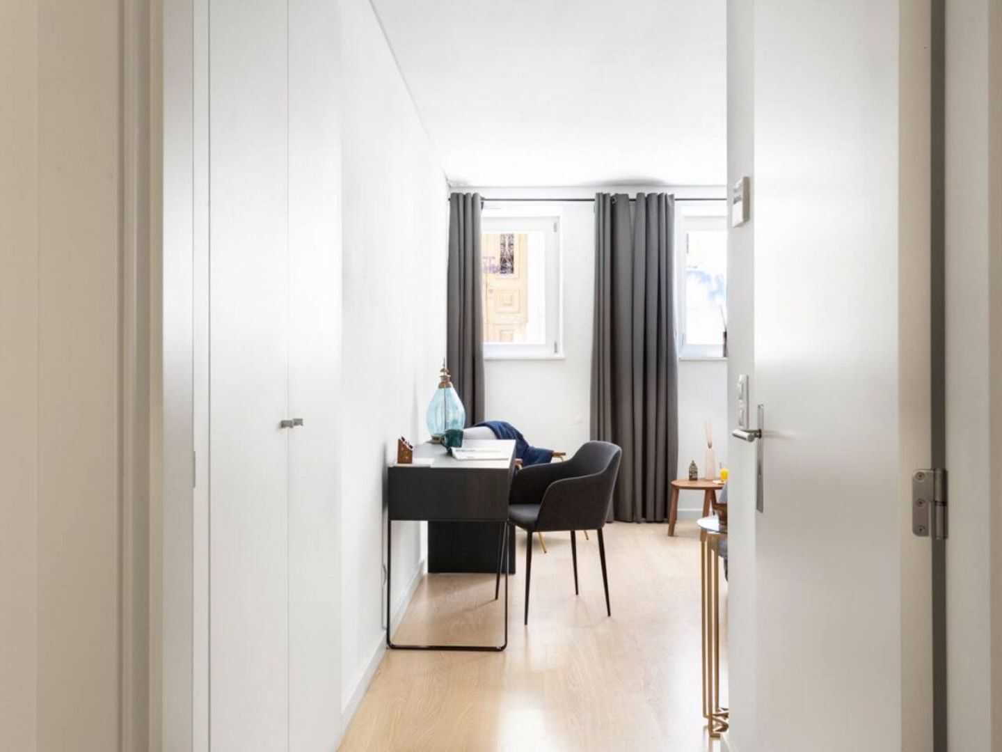 Lisboa Altido Bright And Elegant 1Br Home With Workspace And Huge Terrace In Pena, Close By Viewpoint المظهر الخارجي الصورة