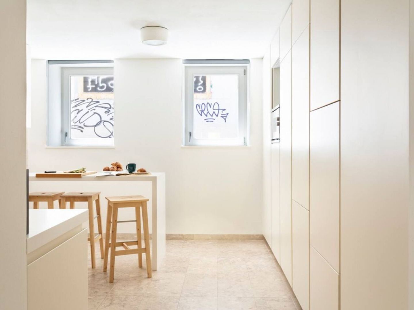 Lisboa Altido Bright And Elegant 1Br Home With Workspace And Huge Terrace In Pena, Close By Viewpoint المظهر الخارجي الصورة